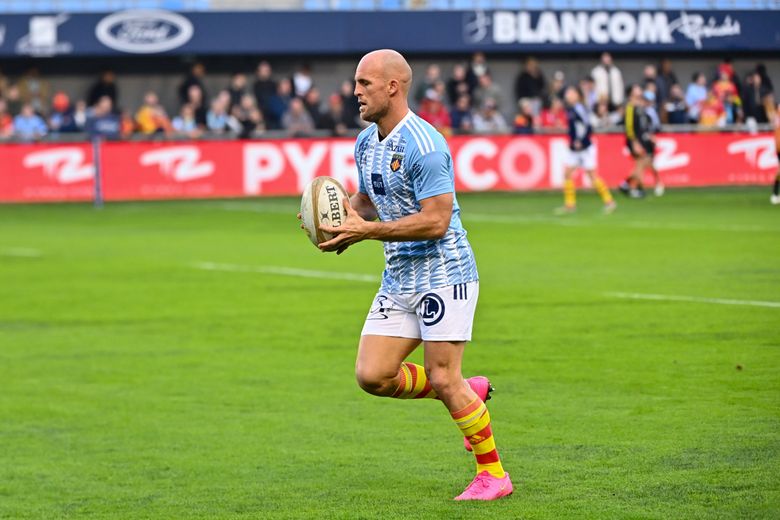 Mathieu Acebes à l'échauffement avec Perpignan avant Usap - La Rochelle